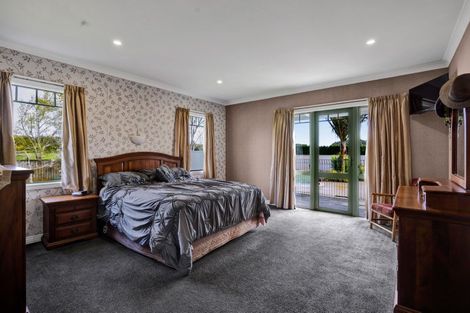 Photo of property in 484 Corbett Road, Lepperton, New Plymouth, 4373