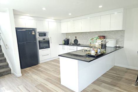 Photo of property in 59 Great South Road, Papakura, 2110