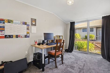 Photo of property in 182g Bay View Road, South Dunedin, Dunedin, 9012