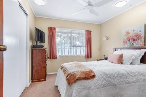 Photo of property in 21 Leyton Place, Nawton, Hamilton, 3200