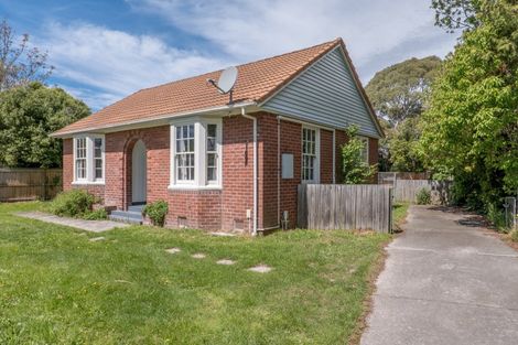 Photo of property in 19 Piko Crescent, Riccarton, Christchurch, 8041