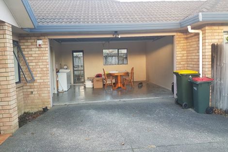 Photo of property in 3 Boderg Way, East Tamaki, Auckland, 2016