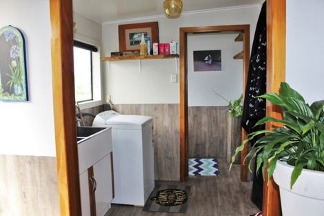 Photo of property in 19 Abbot Road, Pipiroa, Thames, 3574