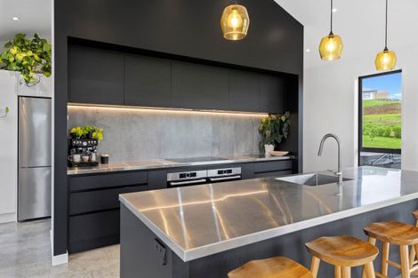 Photo of property in 5 Kahu Lane, Minden, Tauranga, 3176