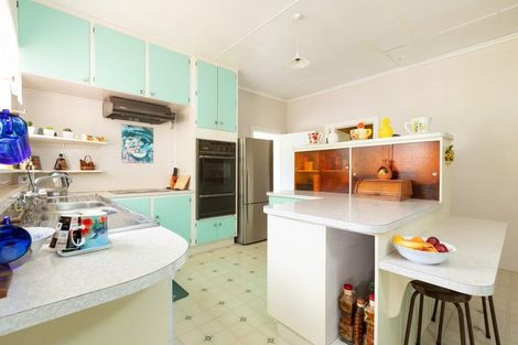 Photo of property in 704 State Highway 1, Wellsford, 0975