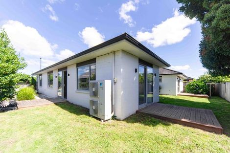 Photo of property in 45 North Ridge Drive, Rototuna North, Hamilton, 3210