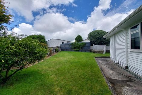 Photo of property in 8a Mahoe Street, Inglewood, 4330
