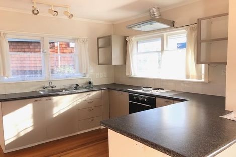 Photo of property in 1/12 Fifeshire Street, Hauraki, Auckland, 0622