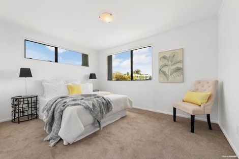 Photo of property in 3 Ebony Place, Massey, Auckland, 0614