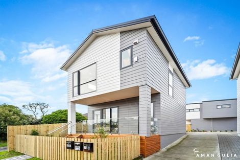 Photo of property in 13a Serjeant Street, Henderson, Auckland, 0612