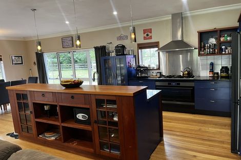 Photo of property in 10 Oakshott Road, Ngahinapouri, Te Awamutu, 3876