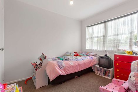 Photo of property in 42 Tairere Crescent, Rosehill, Papakura, 2113