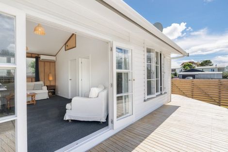 Photo of property in 82a Simpson Road, Papamoa Beach, Papamoa, 3118