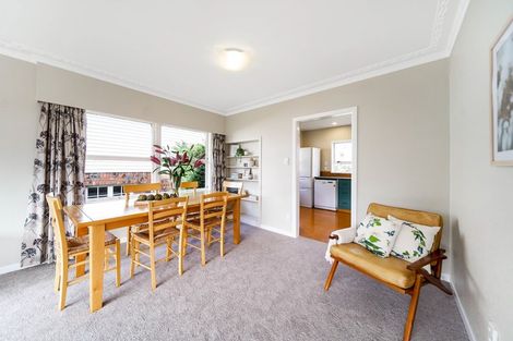 Photo of property in 18 The Anchorage, Sunnyhills, Auckland, 2010