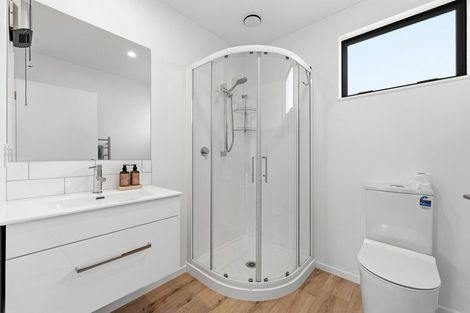 Photo of property in 77 Bannister Street, Jacks Point, Queenstown, 9371
