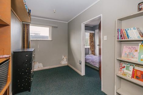 Photo of property in 16 Seaforth Avenue, Milson, Palmerston North, 4414