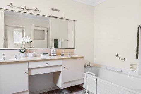 Photo of property in 1/31 Strickland Street, Somerfield, Christchurch, 8024