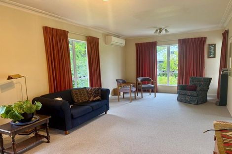 Photo of property in 100 Parrs Cross Road, Henderson, Auckland, 0612