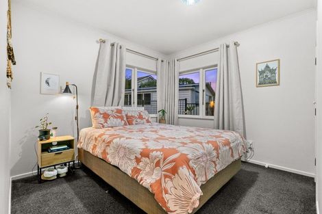 Photo of property in 2/57 Mahia Road, Manurewa, Auckland, 2102