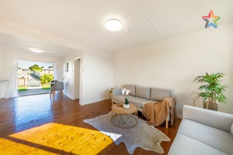 Photo of property in 24 Opapa Street, Titahi Bay, Porirua, 5022