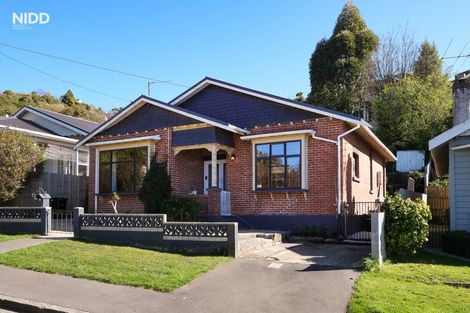 Photo of property in 14 Motu Street, Saint Clair, Dunedin, 9012