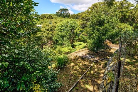 Photo of property in 10 Carleton Terrace, Tawa, Wellington, 5028