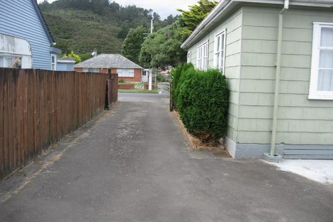 Photo of property in 25 Petherick Street, Taita, Lower Hutt, 5011