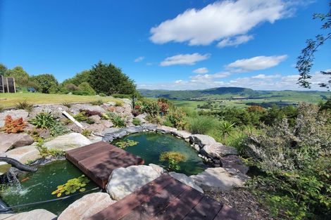 Photo of property in 130 Highland Drive, Acacia Bay, Taupo, 3385