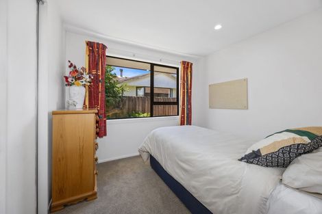 Photo of property in 14 Camrose Place, Ilam, Christchurch, 8041