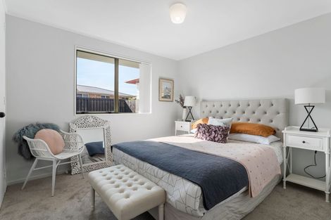 Photo of property in 10a Cramond Drive, Mangere East, Auckland, 2024