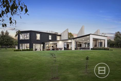 Photo of property in 90 Grace Hill Drive, Dairy Flat, Albany, 0792