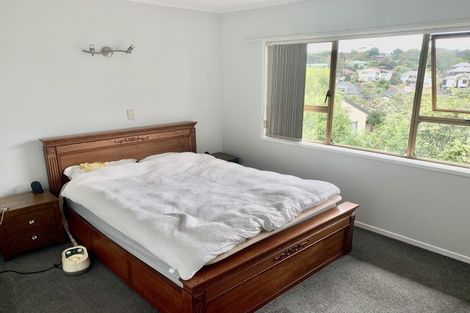 Photo of property in 1/19 Chequers Avenue, Glenfield, Auckland, 0629
