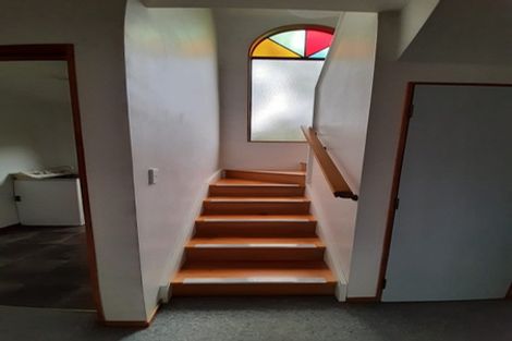 Photo of property in 28 Pohutukawa Avenue, Red Beach, 0932