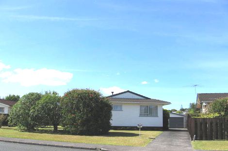 Photo of property in 124 Sycamore Drive, Sunnynook, Auckland, 0620