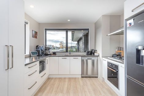Photo of property in 19 Helen Place, Halswell, Christchurch, 8025