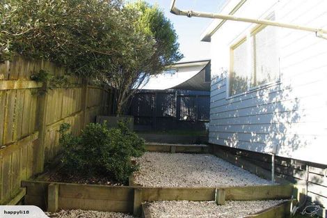 Photo of property in 15a Sycamore Drive, Sunnynook, Auckland, 0620