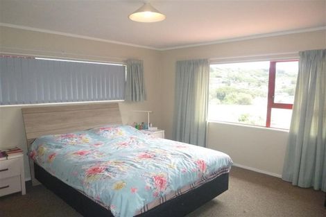 Photo of property in 10 Eclipse Lane, Whitby, Porirua, 5024