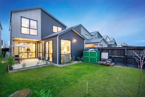 Photo of property in 6 Courage Road, Papakura, 2110