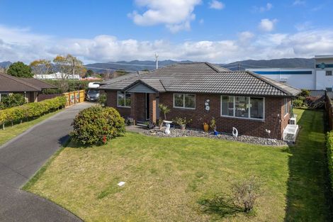 Photo of property in 20 Hoggard Place, Katikati, 3129