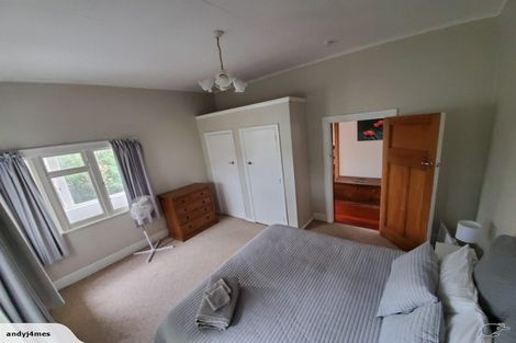 Photo of property in 56 Freyberg Street, Lyall Bay, Wellington, 6022