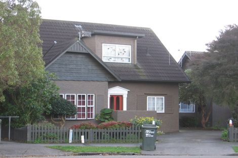 Photo of property in 20 Karaka Street, Hokowhitu, Palmerston North, 4410