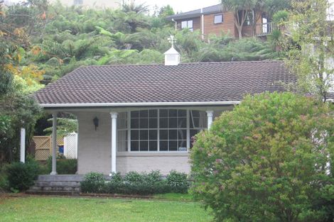 Photo of property in 22 Honeysuckle Lane, Mairangi Bay, Auckland, 0630