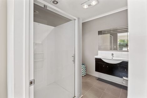 Photo of property in 5 Cridland Place, Halswell, Christchurch, 8025