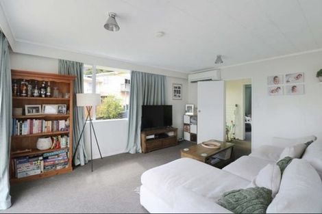 Photo of property in 1/11 Lowry Crescent, Stokes Valley, Lower Hutt, 5019