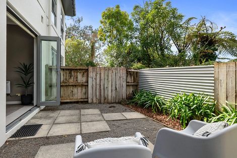 Photo of property in 9/38 Maratahu Street, Westown, New Plymouth, 4310