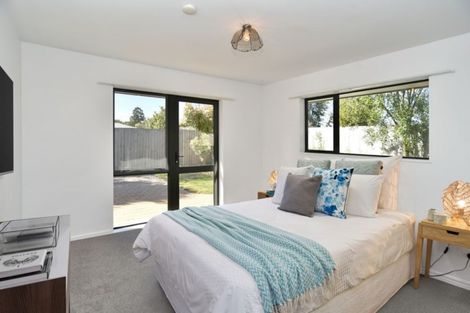 Photo of property in 10 Mclean Place, Woodend, 7610