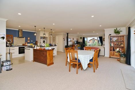 Photo of property in 88 Petries Road, Woodend, 7610