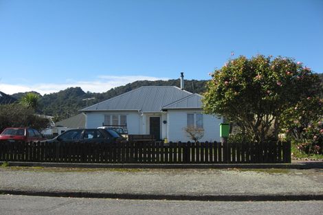 Photo of property in 37 Firth Street, Cobden, Greymouth, 7802
