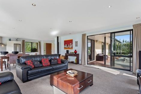 Photo of property in 77 Round Hill Road, Loburn, Rangiora, 7472