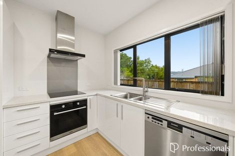 Photo of property in 15a Burden Avenue, Wainuiomata, Lower Hutt, 5014
